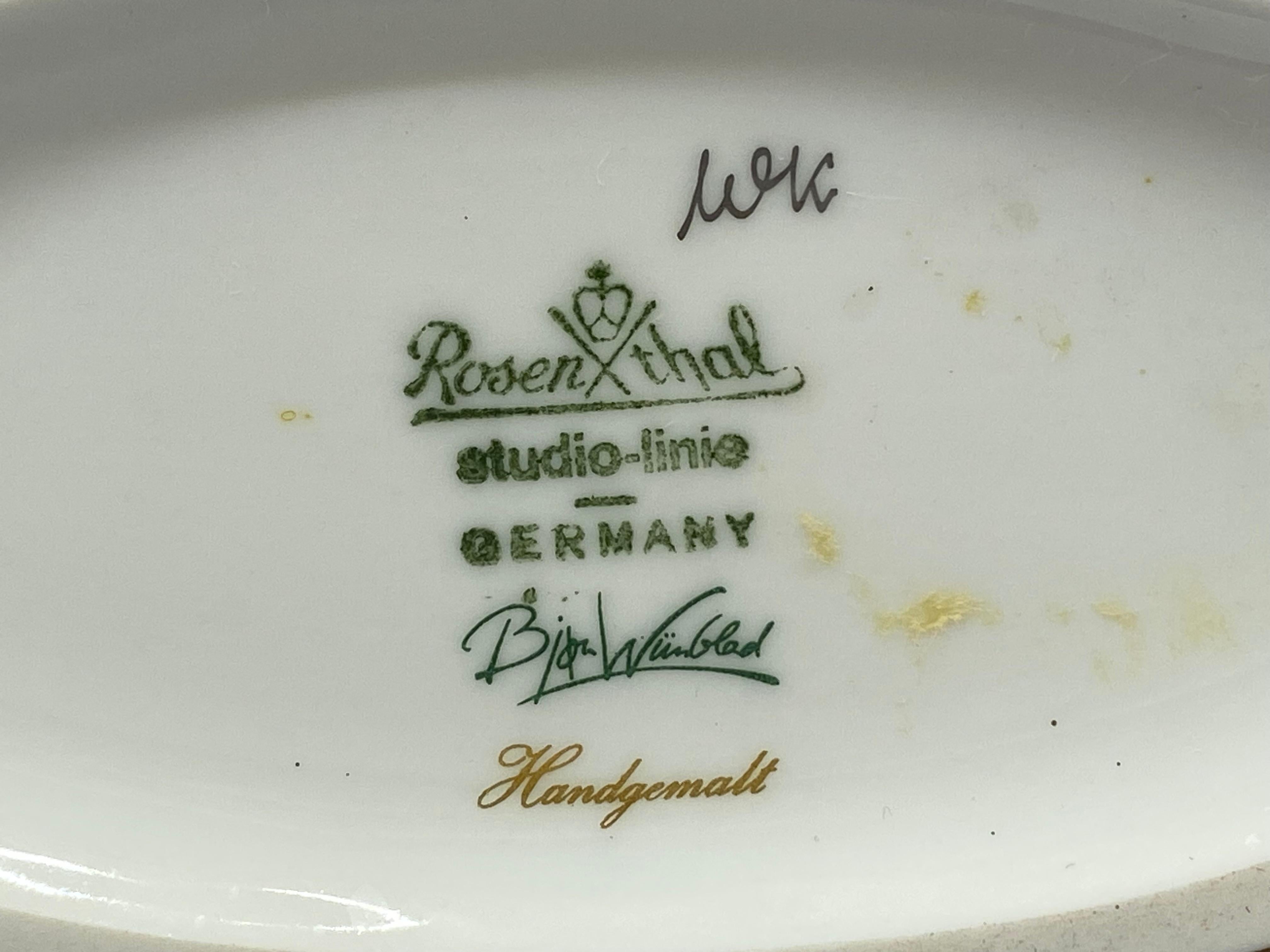 Bjorn Wiinblad Rosenthal Porcelain Gold Glaze Shammuramat Series Pillow Vase in vendita 8