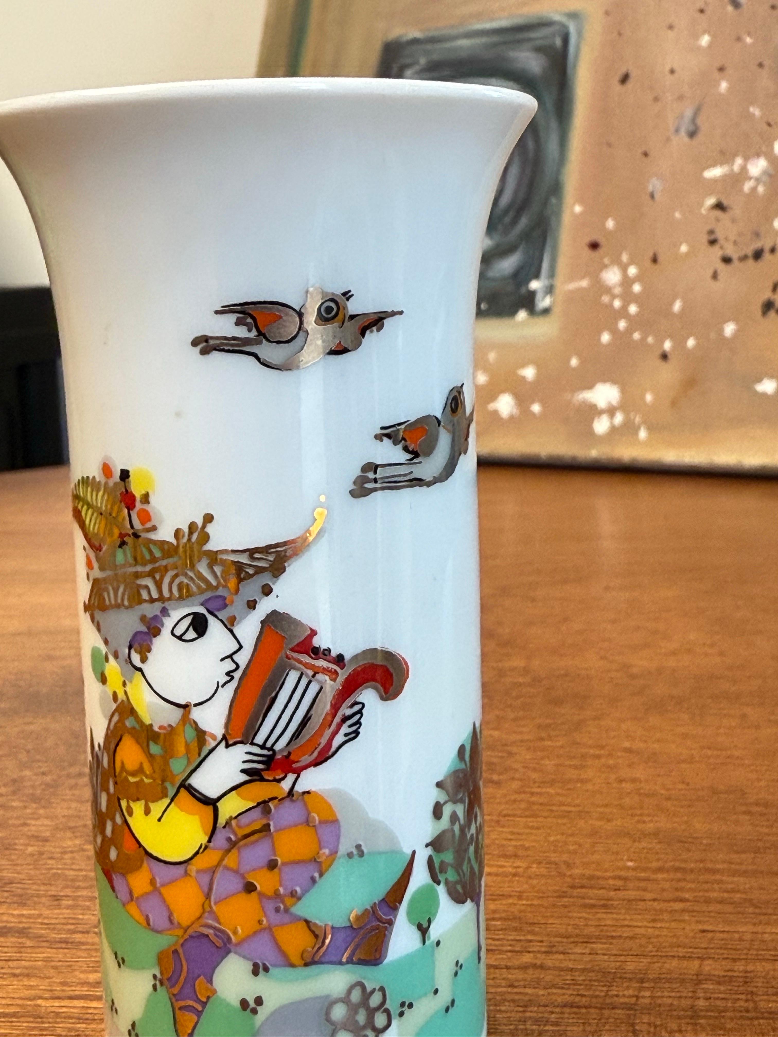Bjorn Wiinblad Rosenthal Vase In Good Condition For Sale In Charleston, SC