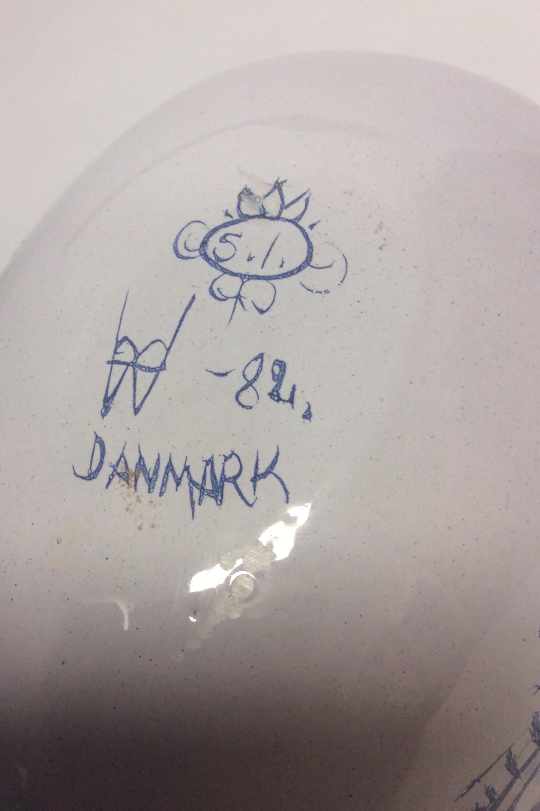 Hand-Painted Bjorn Wiinblad Salad Bowl as a Bird from 1982 S1 For Sale