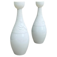 Candelieri in porcellana bianca di Bjorn Wiinblad per Rosenthal, Germania, XX secolo