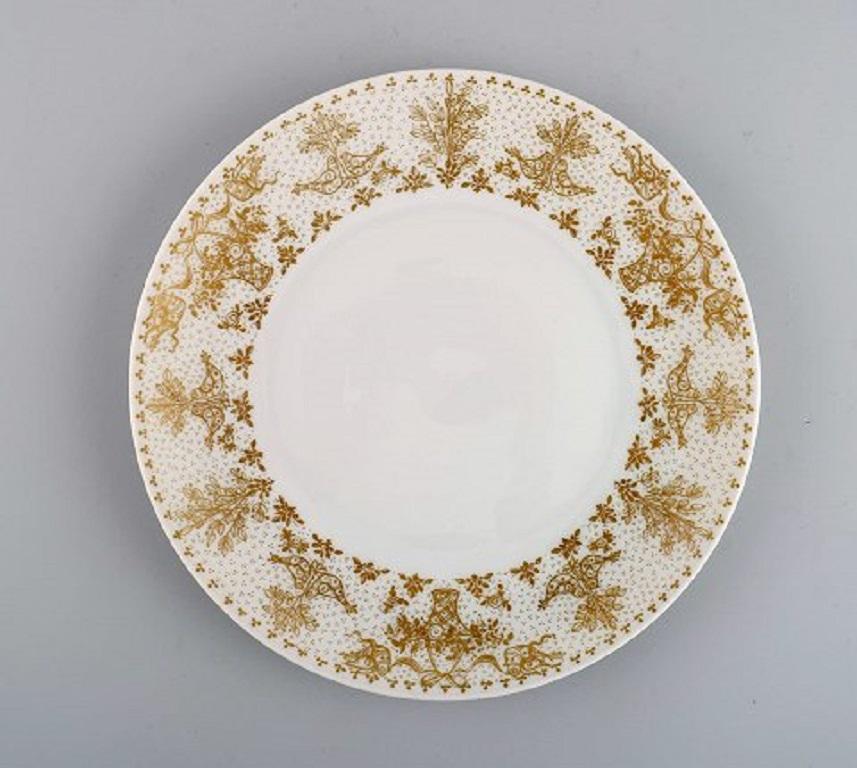 Bjørn Wiinblad for Rosenthal. 10 plates in porcelain with gold decoration. 1980s.
Measure: Diameter: 21.5 cm.
In excellent condition.
Stamped.