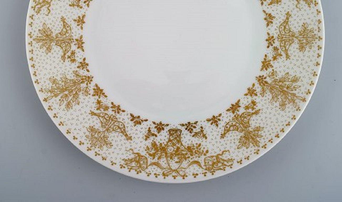Bjørn Wiinblad for Rosenthal, 10 Plates in Porcelain with Gold Decoration, 1980s In Excellent Condition For Sale In Copenhagen, DK
