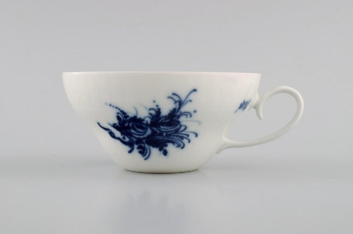German Bjørn Wiinblad for Rosenthal, 11 Romanze Blue Flower Teacups with Saucers, 1960s For Sale