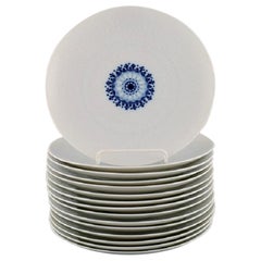 Bjørn Wiinblad for Rosenthal, 15 Romanze Lunch Plates in White Porcelain