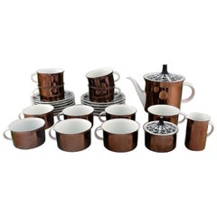 Vintage Bjørn Wiinblad for Rosenthal, Complete Berlin Hilton Tea Service for 11 People