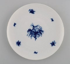 Bjørn Wiinblad for Rosenthal, Five Romanze Blue Flower Porcelain Plates, 1960s