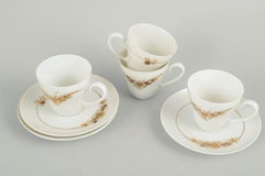 Bjørn Wiinblad for Rosenthal. Four coffee cups with saucers. Romanze series.