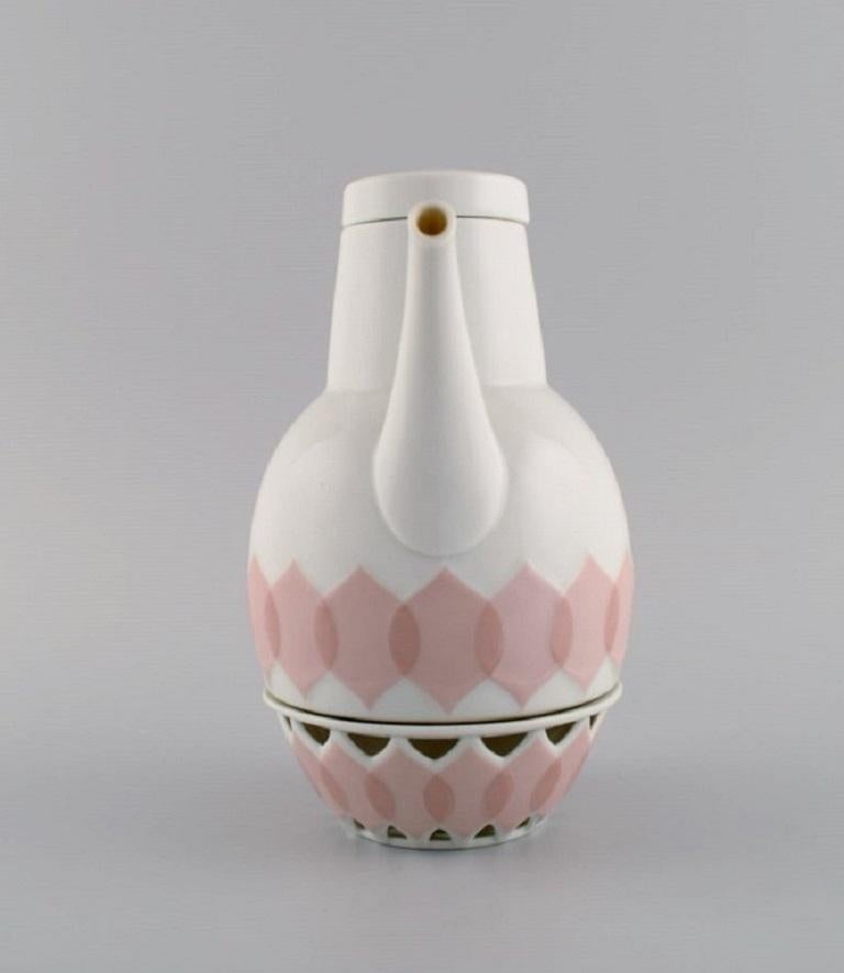 Bjørn Wiinblad for Rosenthal, Lotus Porcelain Service, Coffee Pot with Heater In Excellent Condition For Sale In Copenhagen, DK