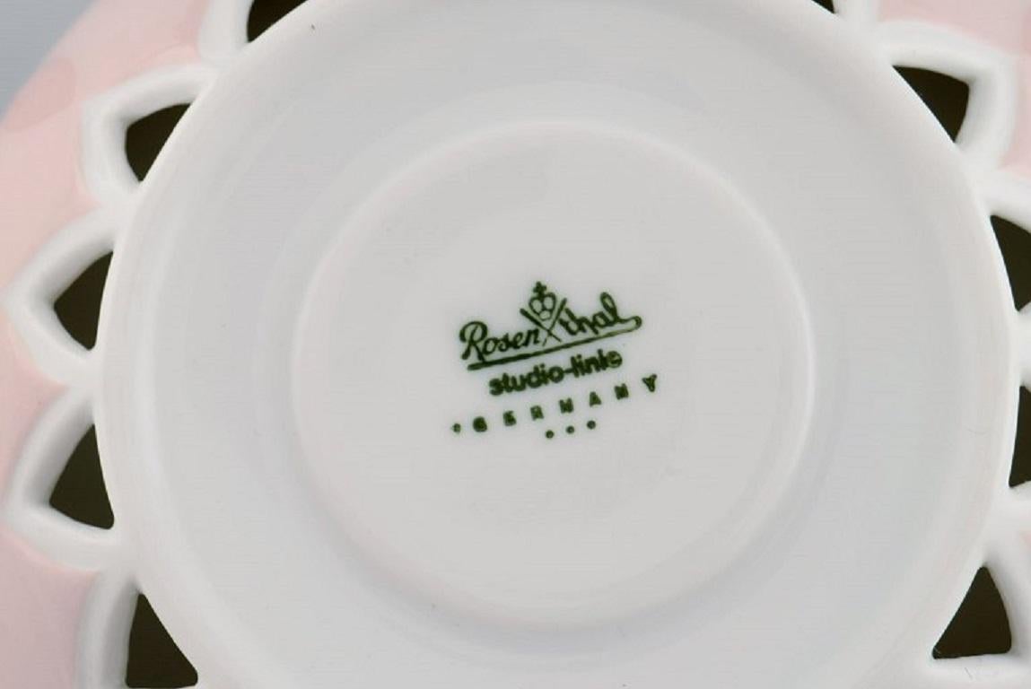 Bjørn Wiinblad for Rosenthal, Lotus Porcelain Service, Teapot with Heater In Excellent Condition For Sale In Copenhagen, DK