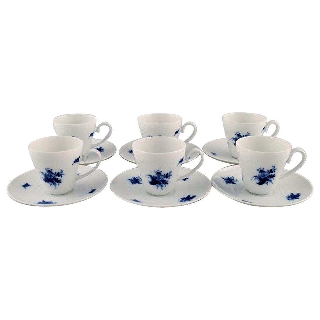 Bjrn Wiinblad für Rosenthal, Sechs Mocha-Tasse mit römischen blauen Blumen und Untertassen