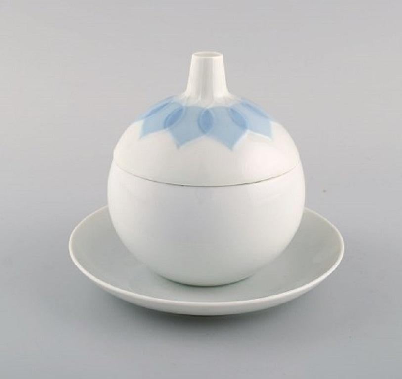 German Bjørn Wiinblad for Rosenthal, Two Lotus Sauce Boats in Porcelain For Sale