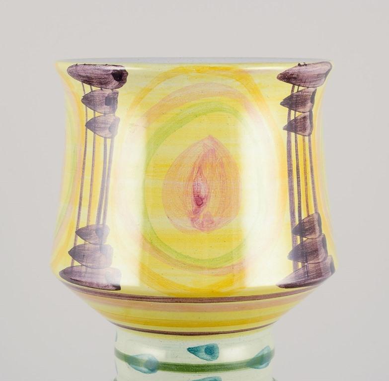 Bjørn Wiinblad für The Blue House. Blumentopf aus polychrom glasierter Keramik. (Skandinavische Moderne) im Angebot
