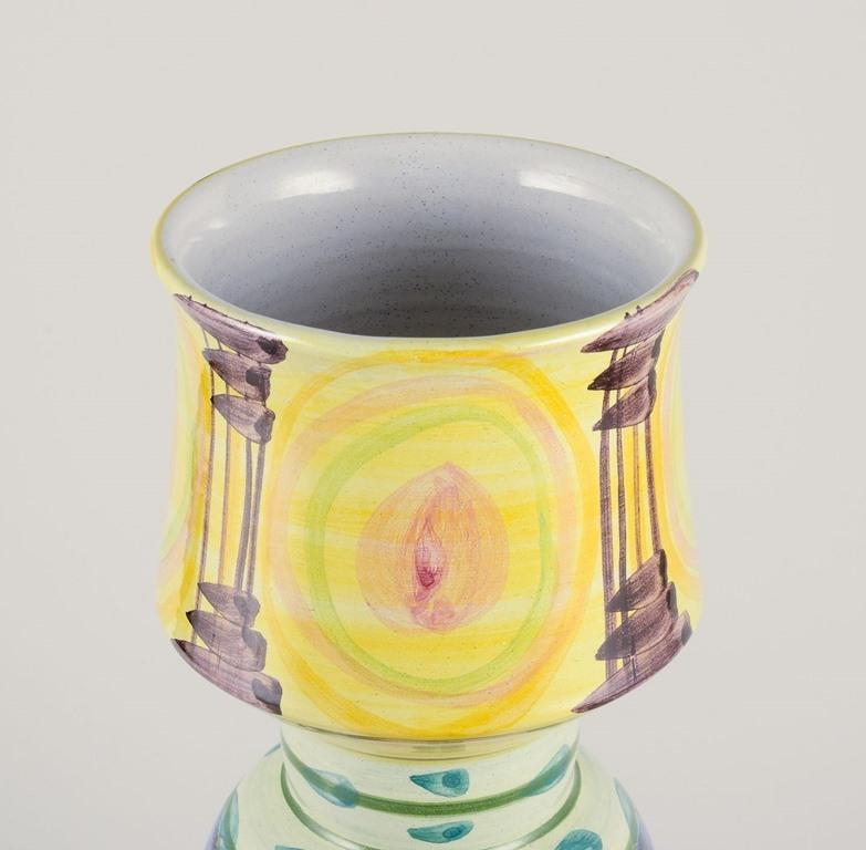 Bjørn Wiinblad für The Blue House. Blumentopf aus polychrom glasierter Keramik. im Angebot 1