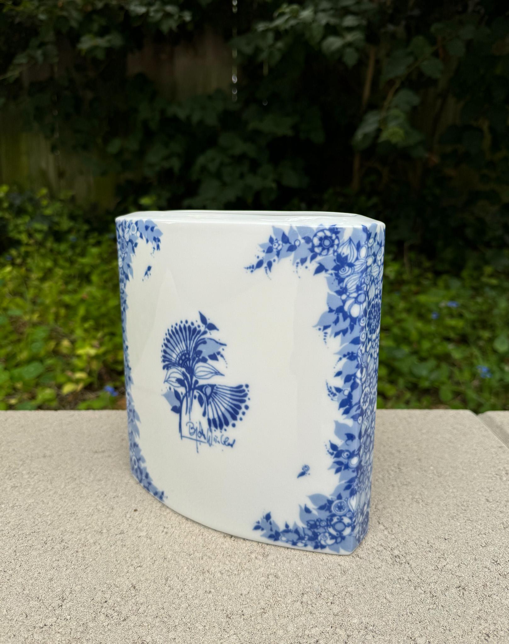 Bjørn Wiinblad Vaso a cuscino in porcellana per Rosenthal Studio Line, Germania, c.C. 1980 in vendita 2