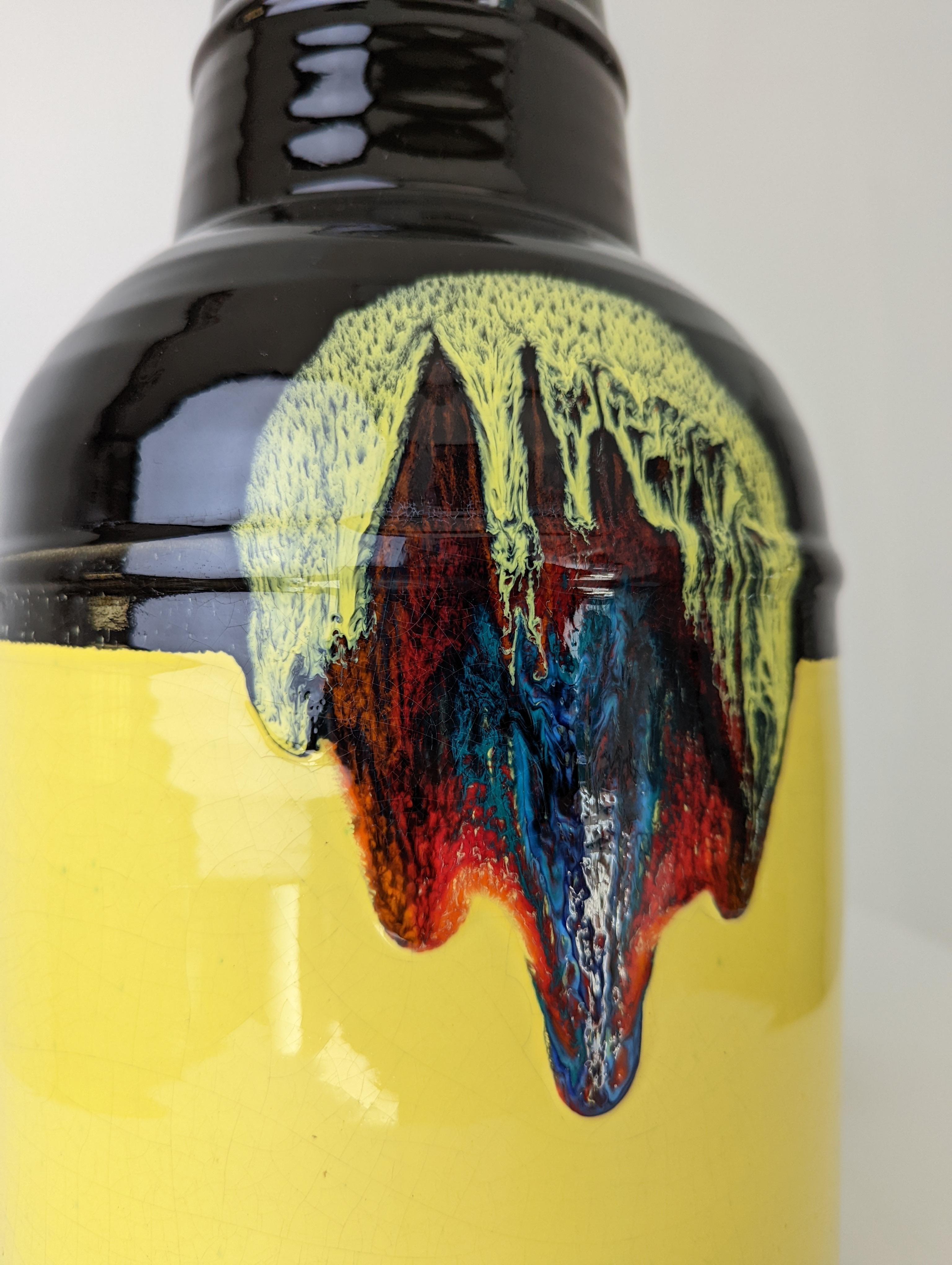 Allemand Bjørn Wiinblad Lampe de table Rosenthal en céramique émaillée jaune Danemark années 1970 en vente