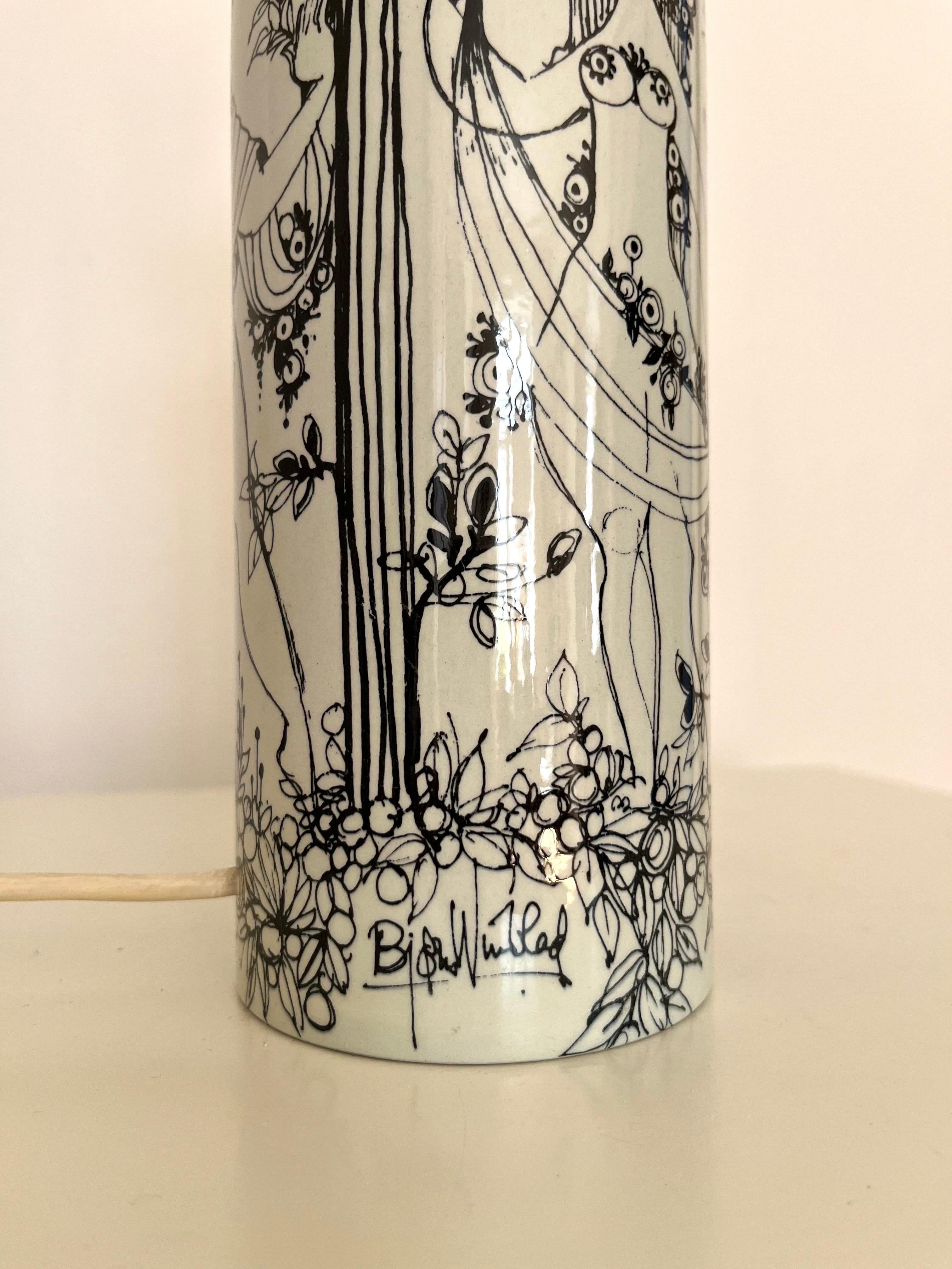 Bjørn Wiinblad ‘Three Graces’ Table Lamp for Nymølle, Denmark, 1960s/1970s For Sale 2