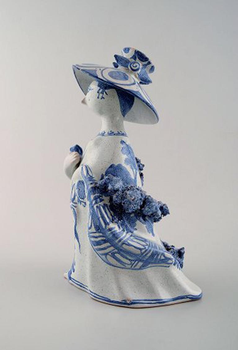 Bjørn Wiinblad unique ceramic figure. Aunt.
Stamp 1963, The Blue House.
Measures 24 cm x 14 cm.
Perfect condition.