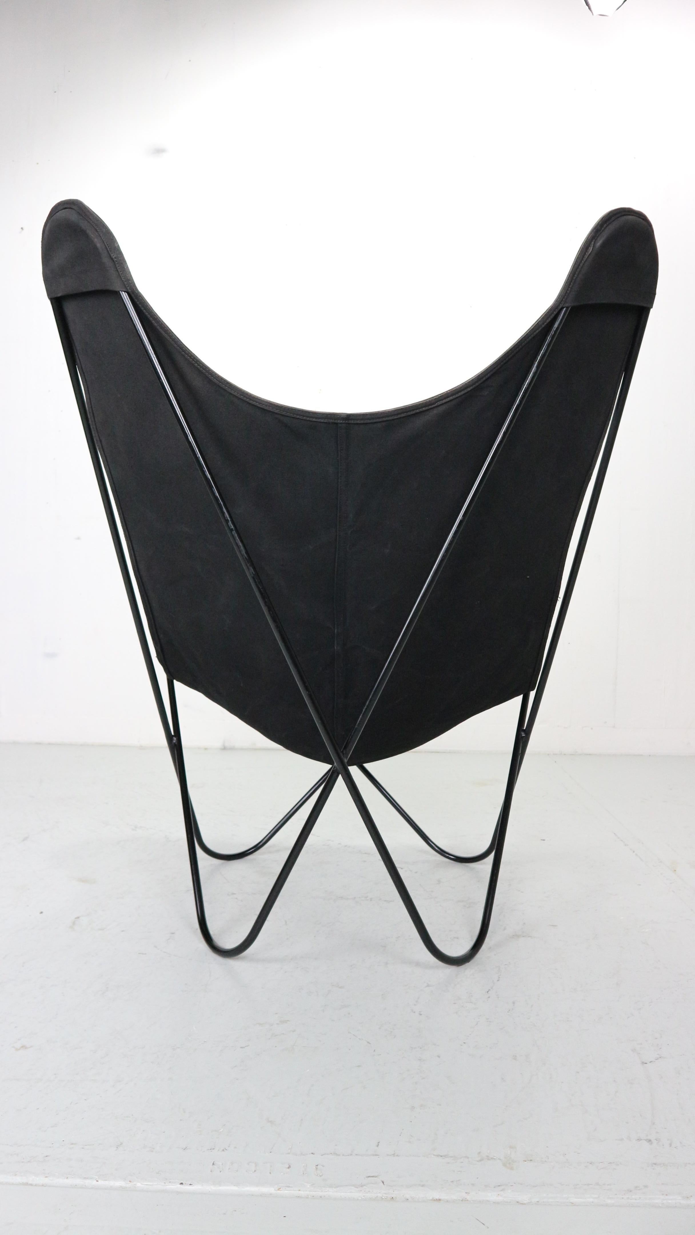 BKF Butterfly Chair by Jorge Hardoy-Ferrari for Knoll, 1960s incl. Sheepskin In Good Condition For Sale In The Hague, NL