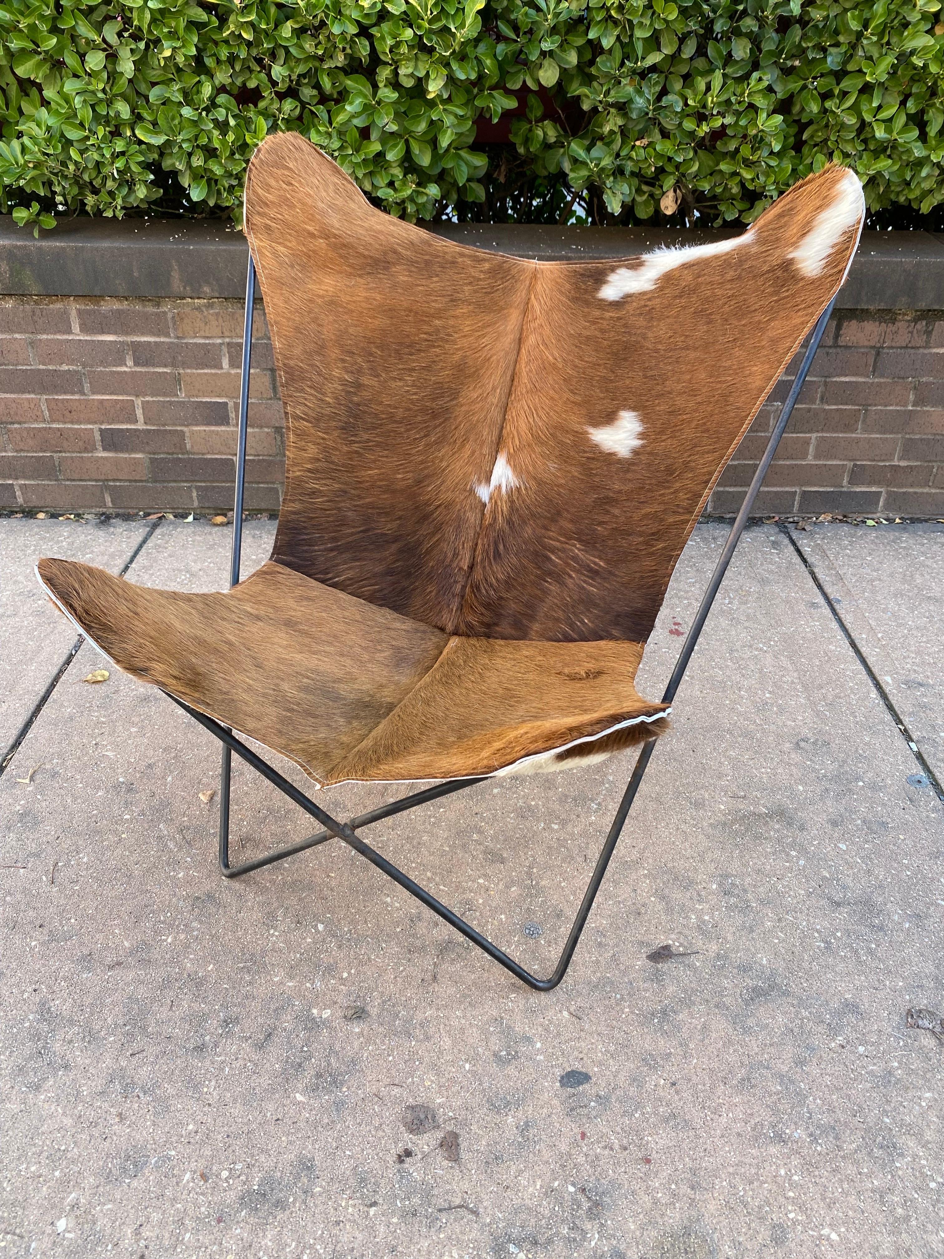 American BKF Hardoy for Knoll Butterfly Chair with New Cowhide Sling For Sale