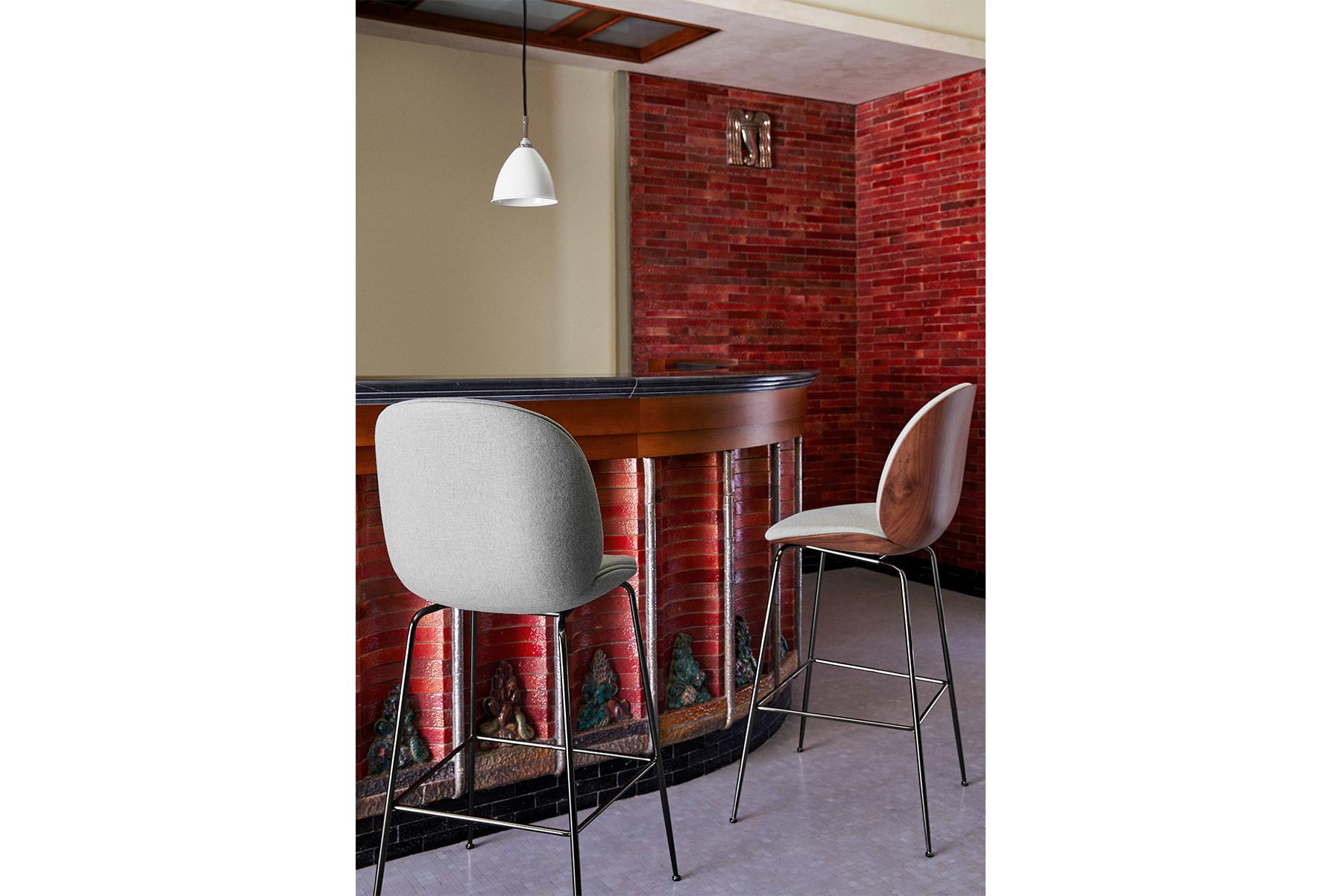 Lucidato Ciondolo BL 9, base in ottone nero, bianco in vendita