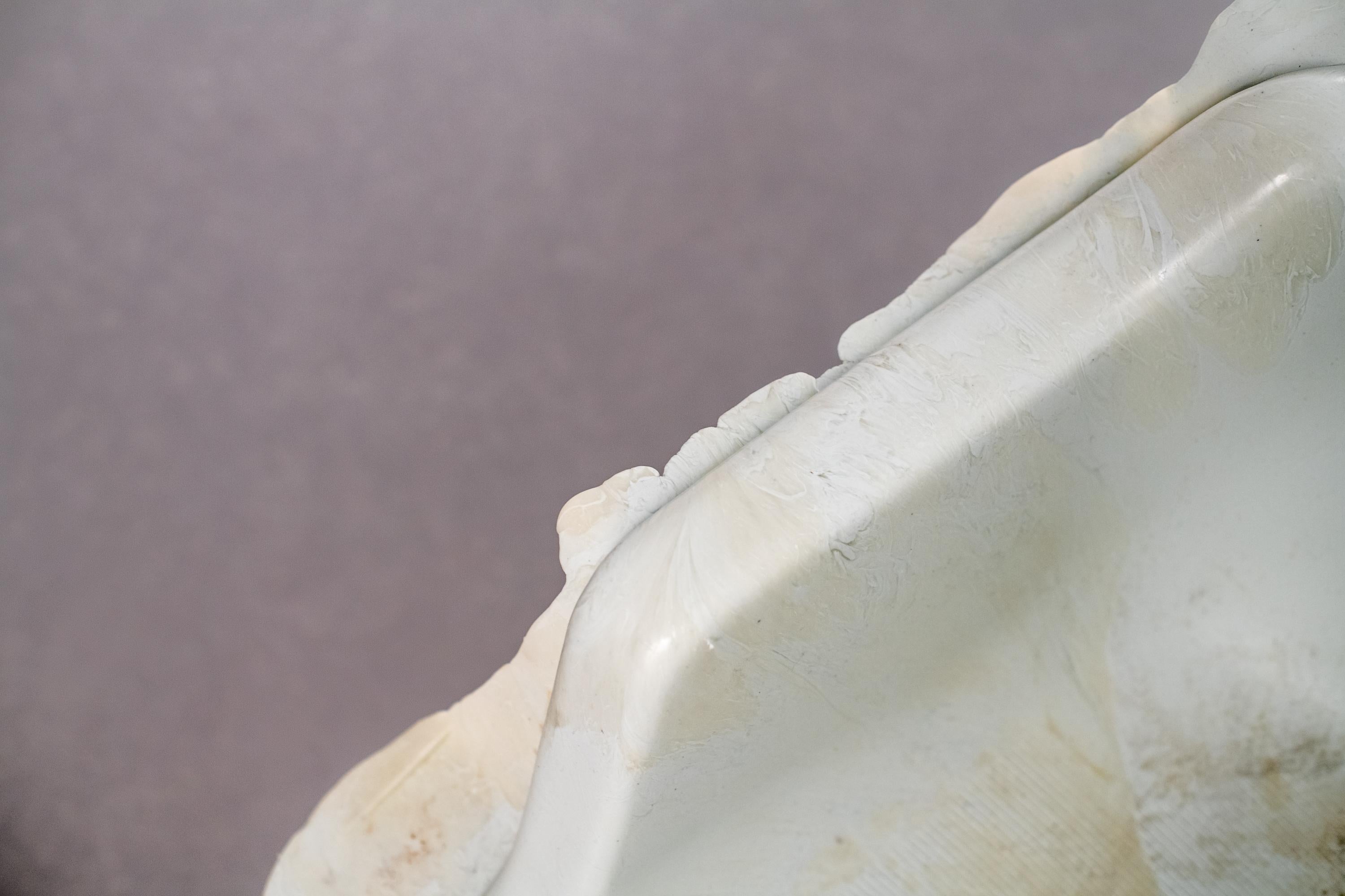 Poltrona BL03 - Unico pezzo da collezione contemporaneo in plastica riciclata bianca in vendita 1