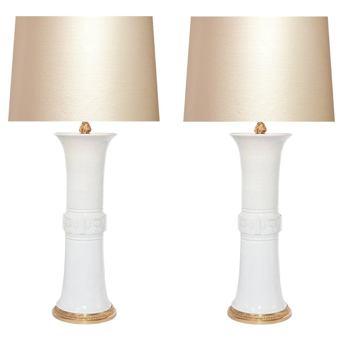 Blac-De-Chin Porcelain Lamps For Sale