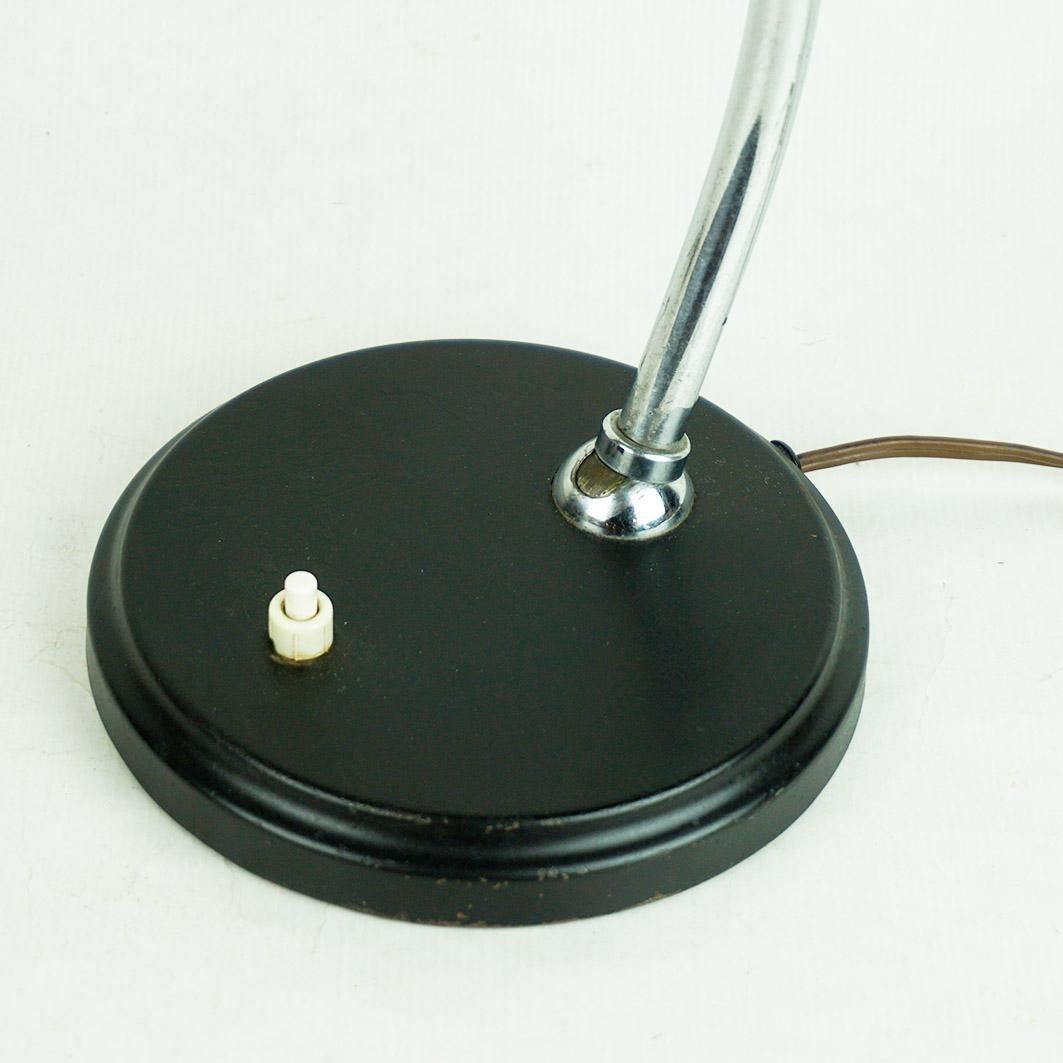 Lacquered Black 1930s Bauhaus or Industrial Style Table or Desk Lamp For Sale