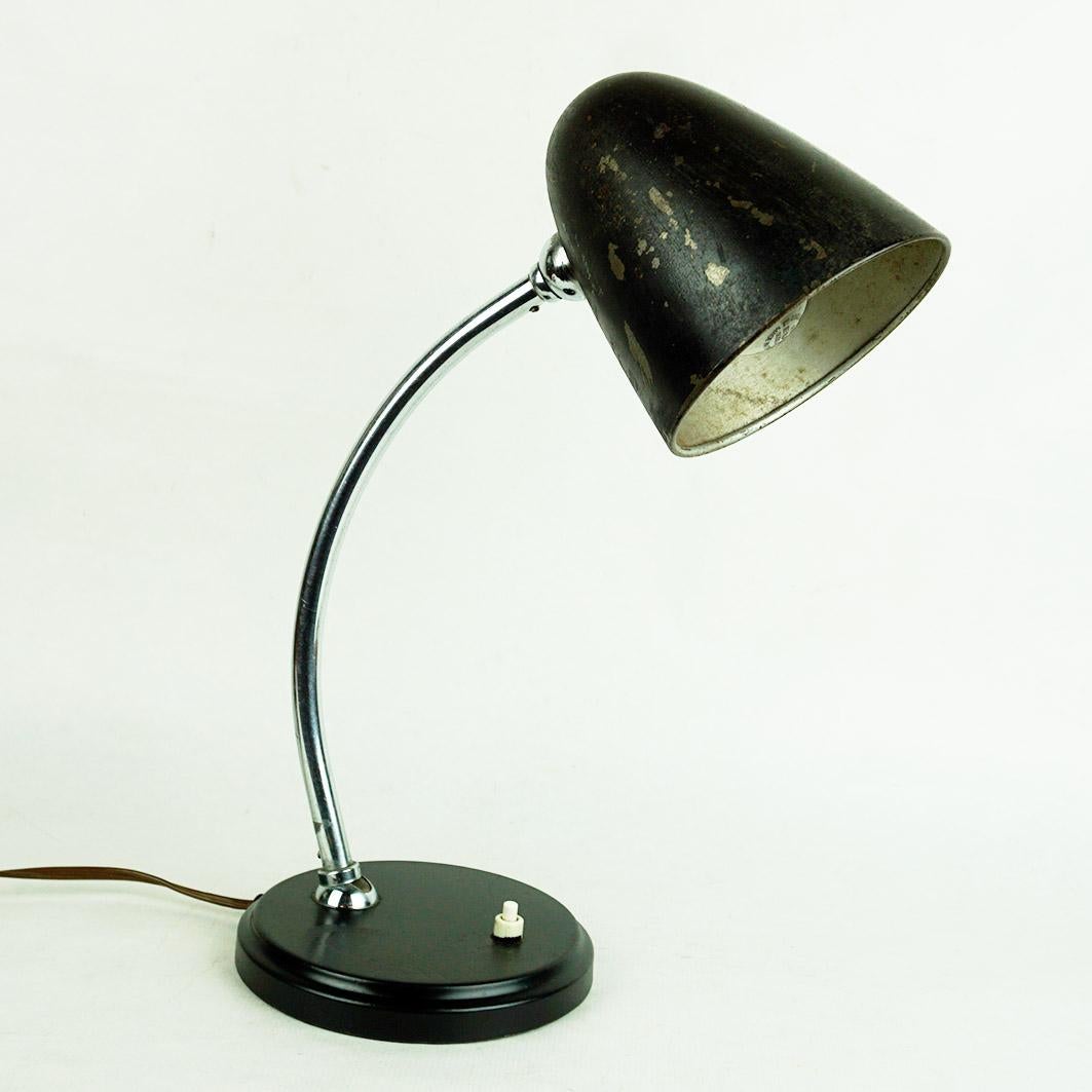 Mid-20th Century Black 1930s Bauhaus or Industrial Style Table or Desk Lamp For Sale