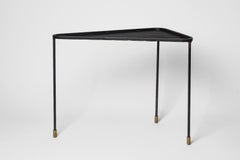 Mesa baja de sofá negra de diseño del siglo XX att. a Mathieu Matégot circa 1960