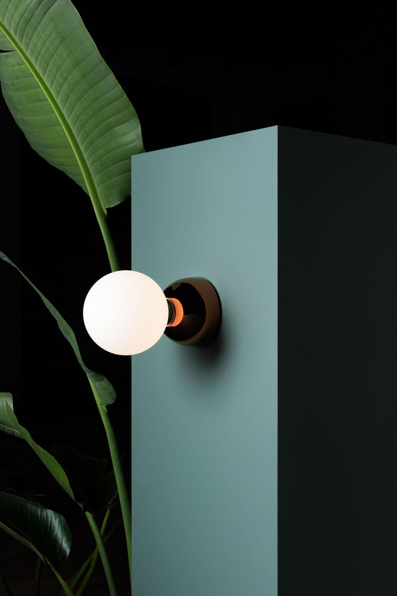 Céramique Lampe à suspension AT&T noire de Parachilna en vente