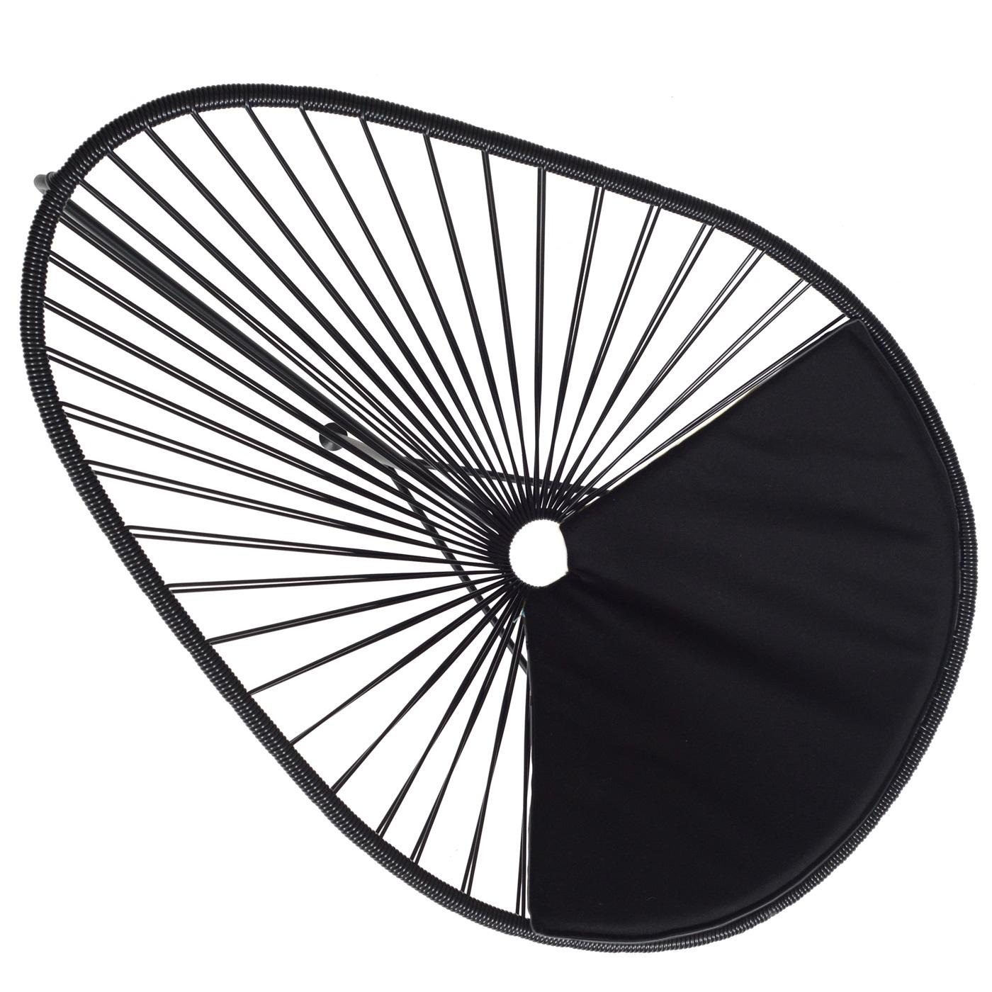Sedia Acapulco nera con cuscino nero di OK Design
Dimensioni: D 110 x L 79 x H 72 cm.
Materiali: Metallo verniciato a polvere, Corde in PVC.

Disponibile con cornice nera, bianca o in acciaio inox.
Disponibile in altri colori.