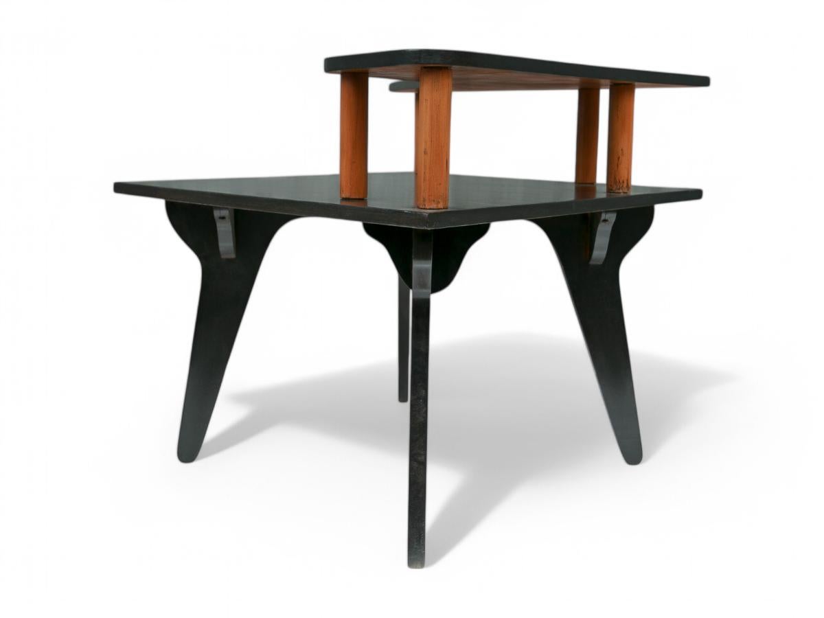 Mid-Century Modern Table d'appoint noire par Jose Zanine Caldas, années 1950 en vente