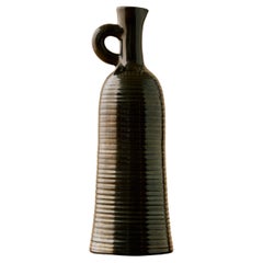 Vaso a coste in ceramica nera Accolay