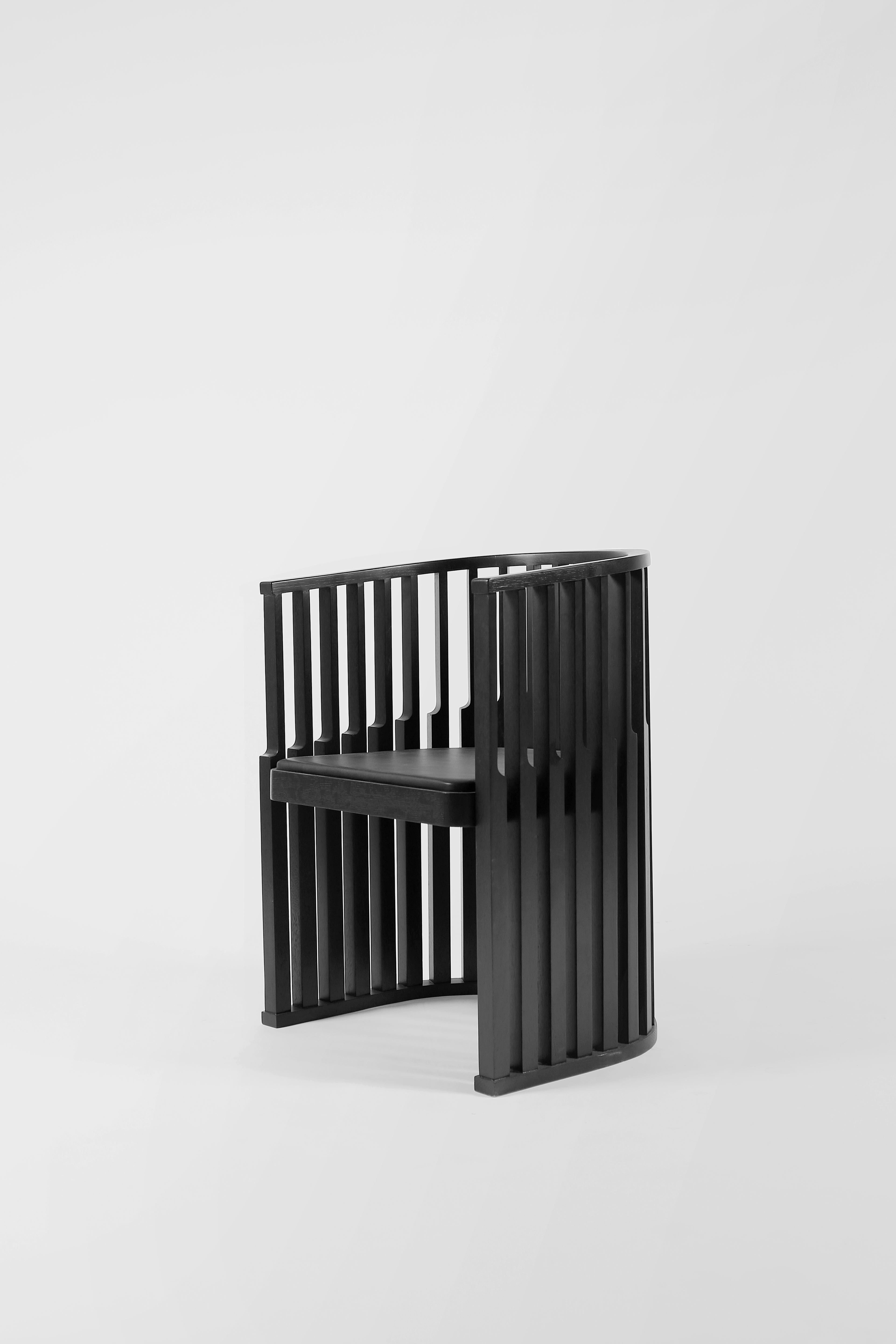 Black Aceleración chair by Joel Escalona
Limited Edition of 9
Dimensions: D 52 x W 52 x H 72 cm
Materials: oak wood, leather.

Chair made of natural white oak with a burnt finish and leather seat.

Joel Escalona
He was born in Mexico City