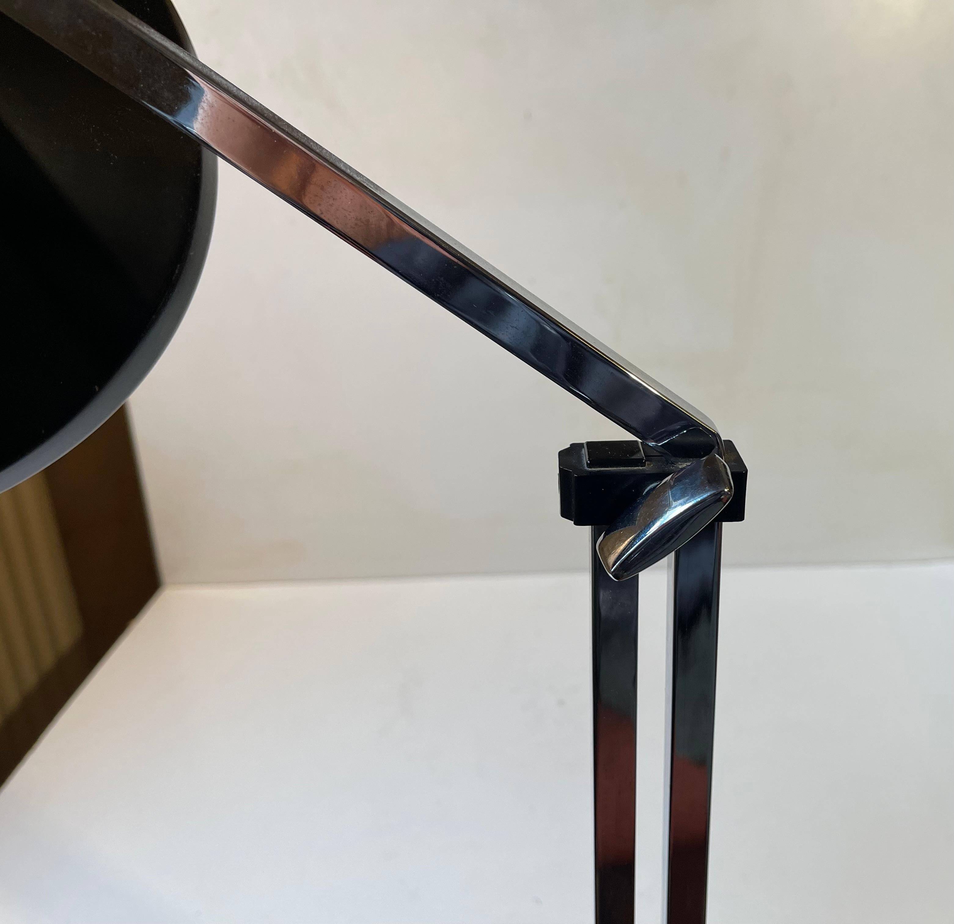 Verstellbare schwarze Architekten-Stehlampe von Jac Jacobsen, 1970er Jahre (Aluminium) im Angebot