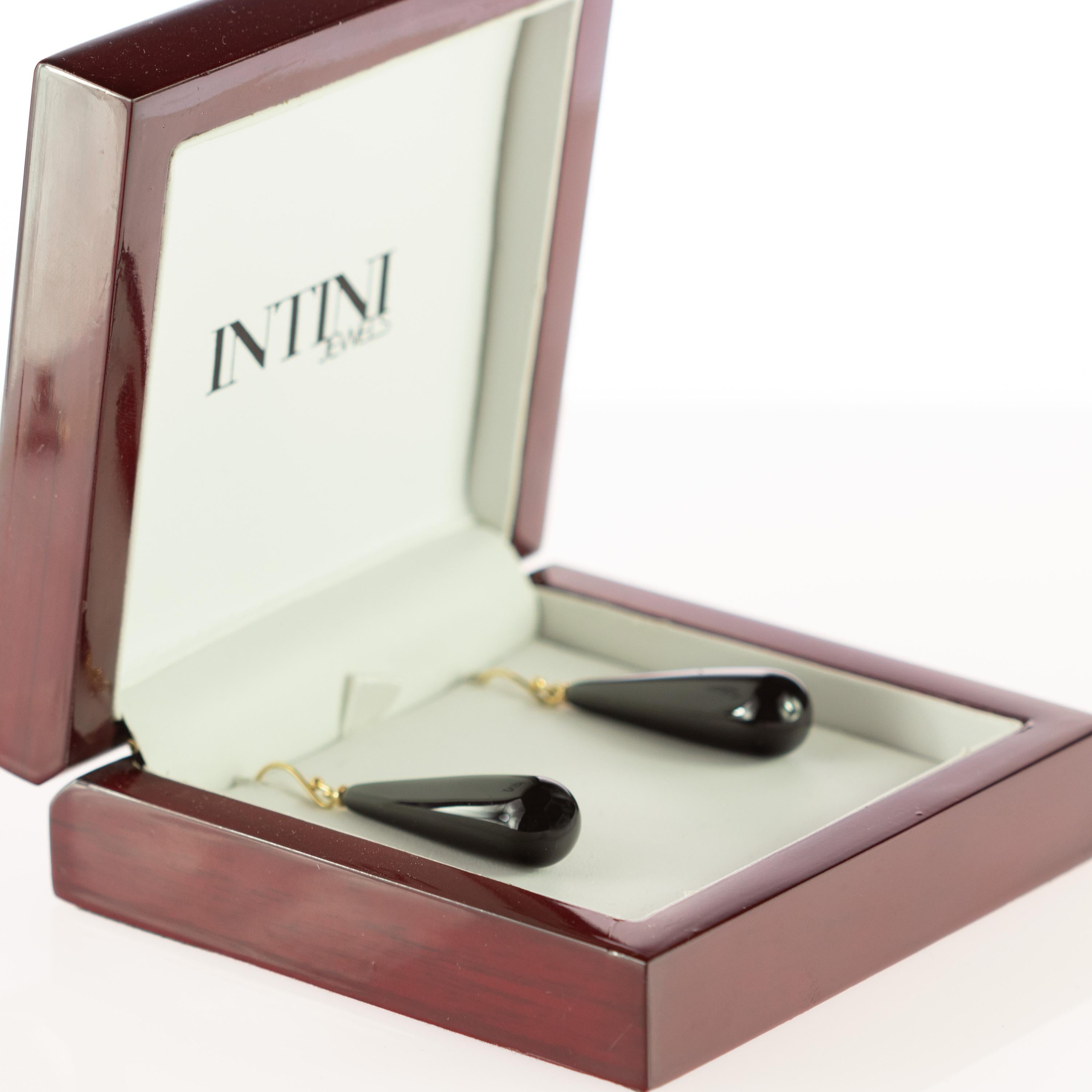 Orecchini da cocktail in agata nera in oro giallo 18 carati con pendente a lacrima, realizzati in modo artigianale. in vendita 4