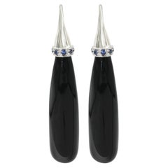 Black Agate and Blue Sapphires 18 Karat White Gold Earrings