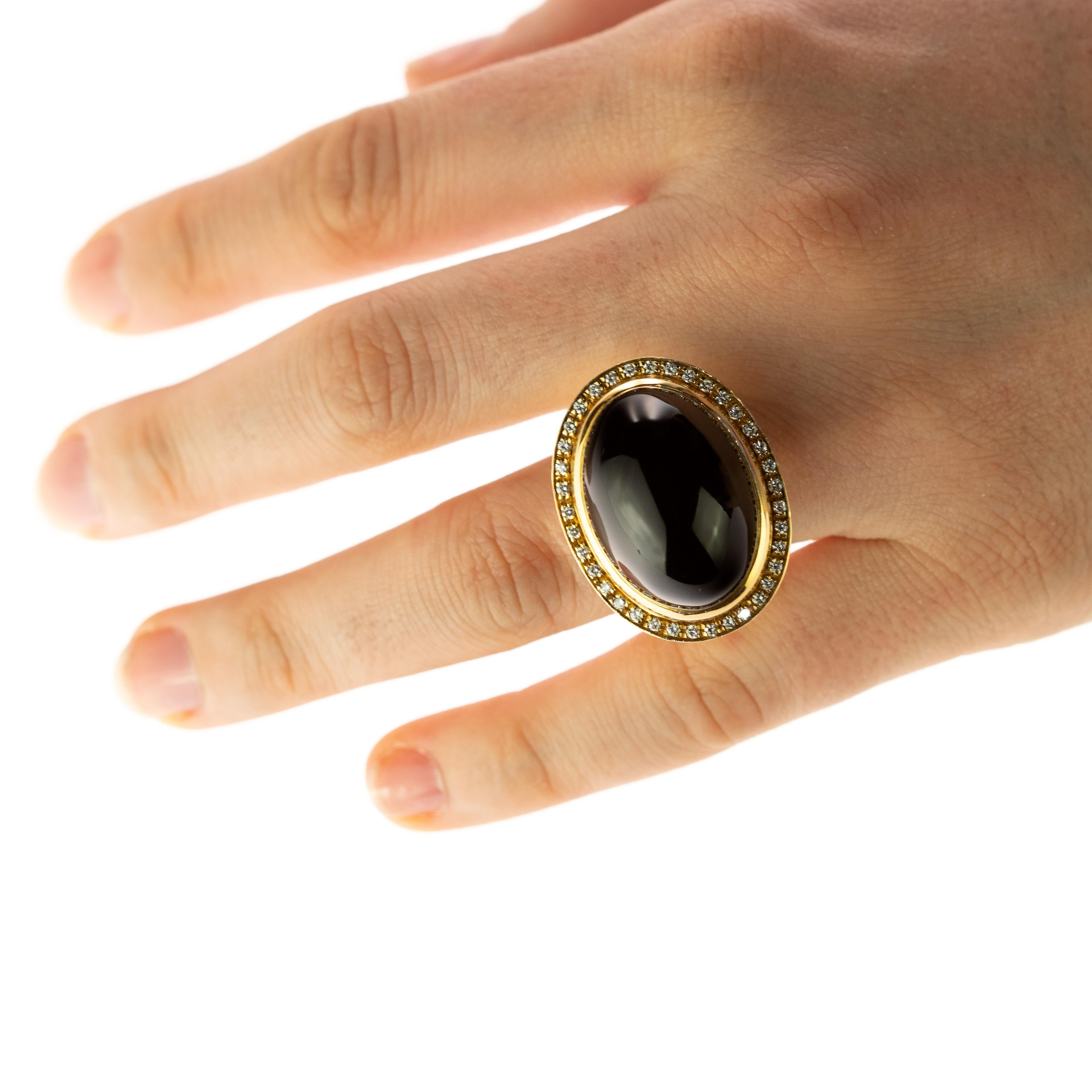 Women's Black Agate Diamond 18 Karat Gold Bezel Set Oval Cut Handmade Cocktail Ring For Sale