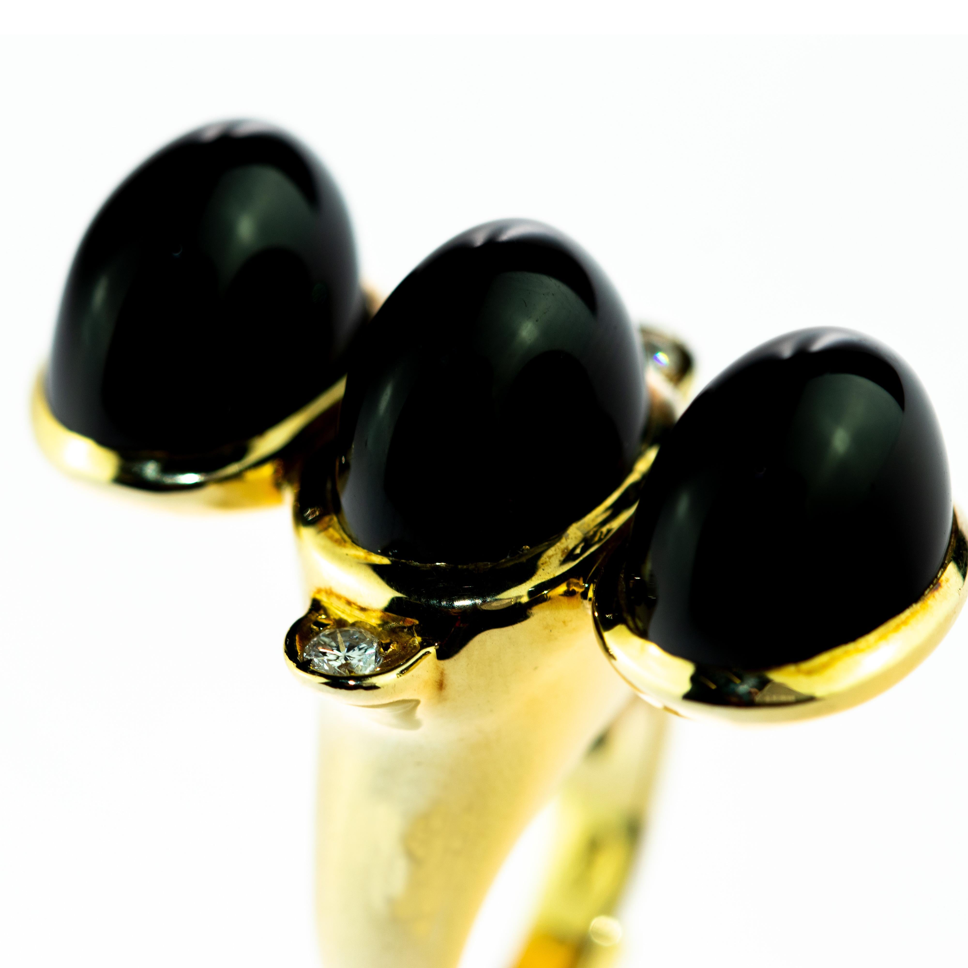 Black Agate Diamond 18 Karat Yellow Gold Three Stones Cocktail Handmade Ring 2