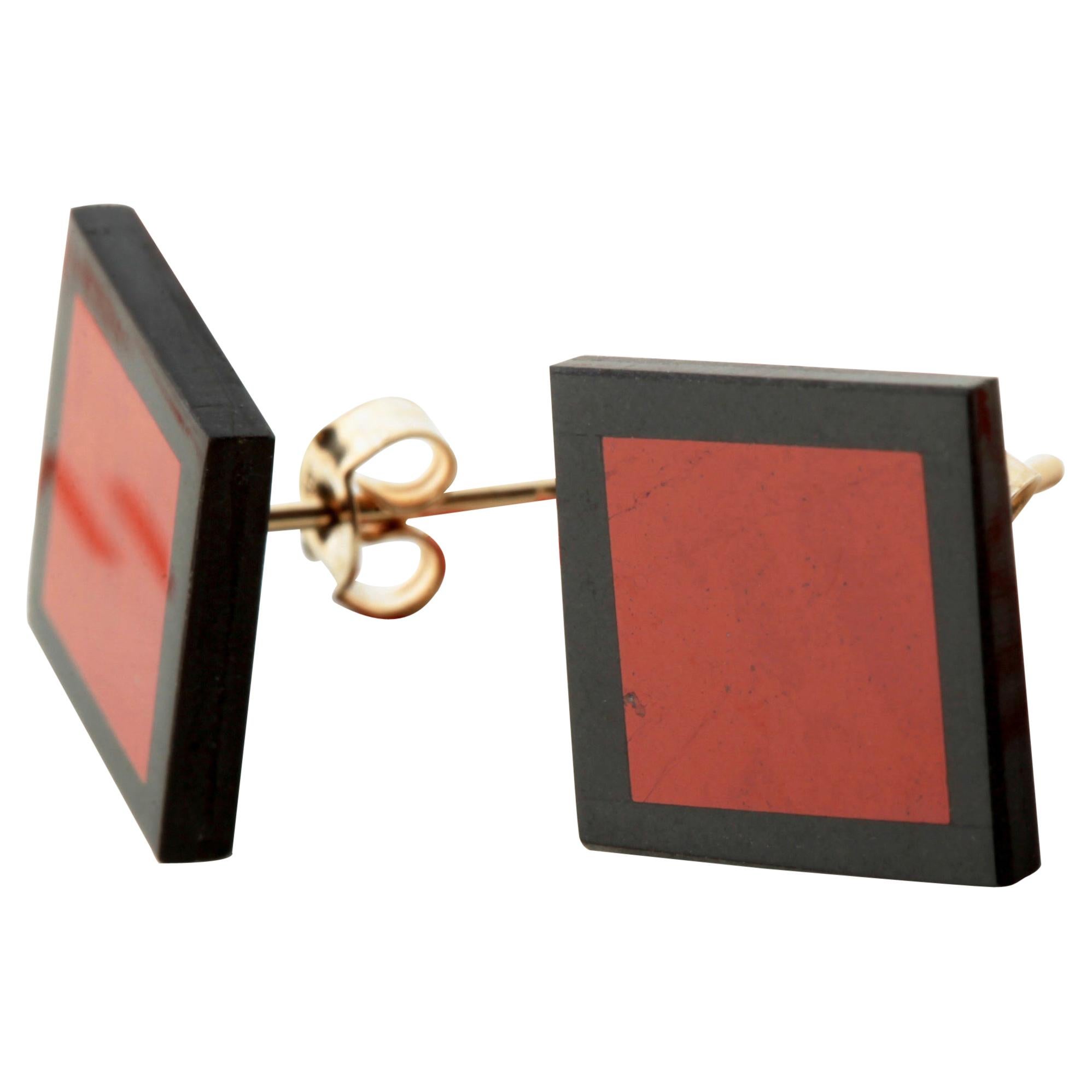 Orecchini di agata nera Diaspro in oro 18 carati con perno quadrato geometrico moderno e chic