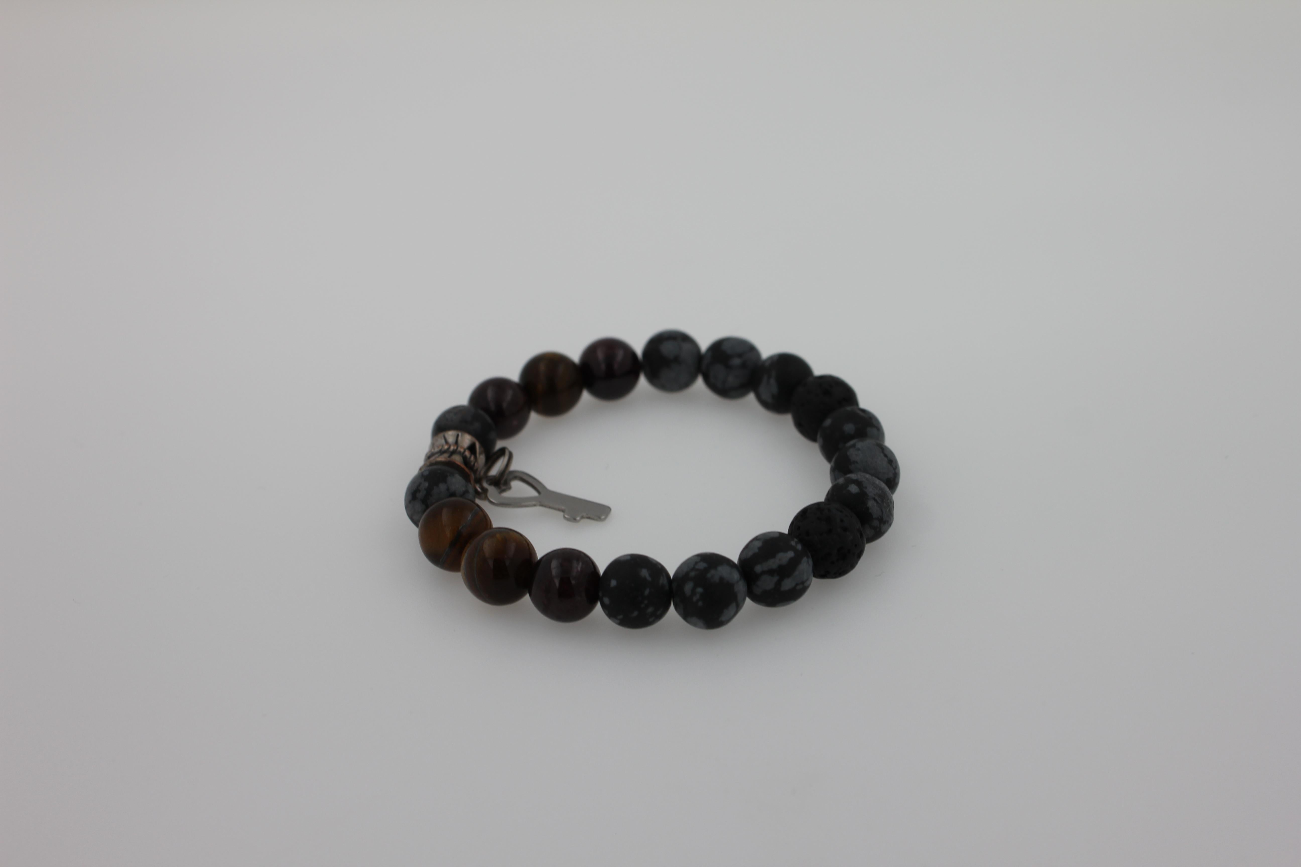 Stretchy Statement-Armband aus schwarzem Achat und runden Edelsteinen mit Chakra-Perlen (Rundschliff) im Angebot