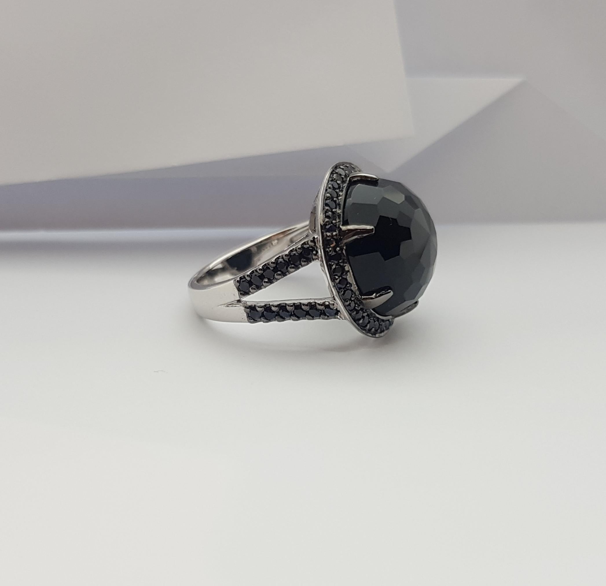 Black Agate with Black Sapphire Ring Set in 18 Karat White Gold Settings For Sale 5