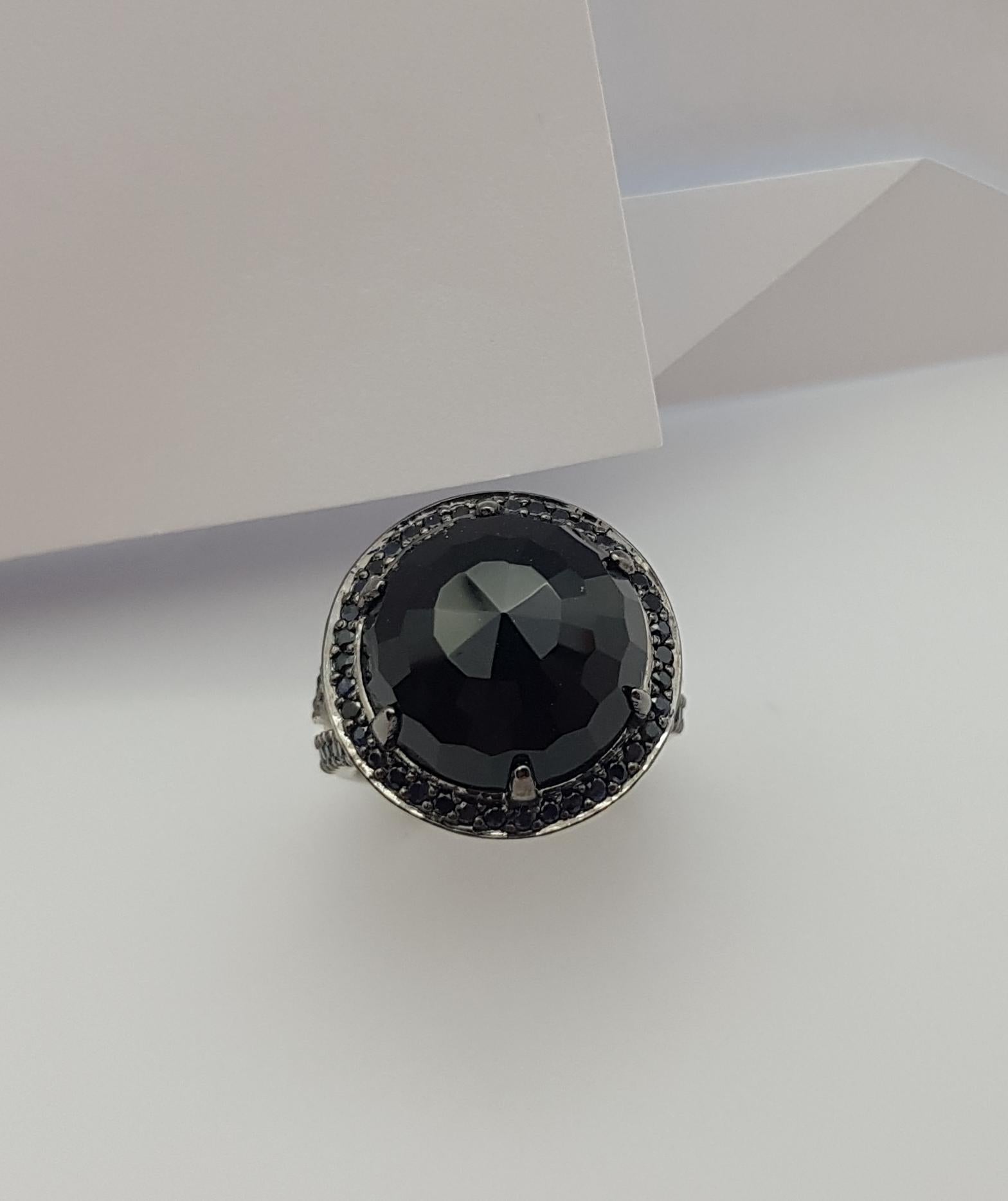 Black Agate with Black Sapphire Ring Set in 18 Karat White Gold Settings For Sale 9