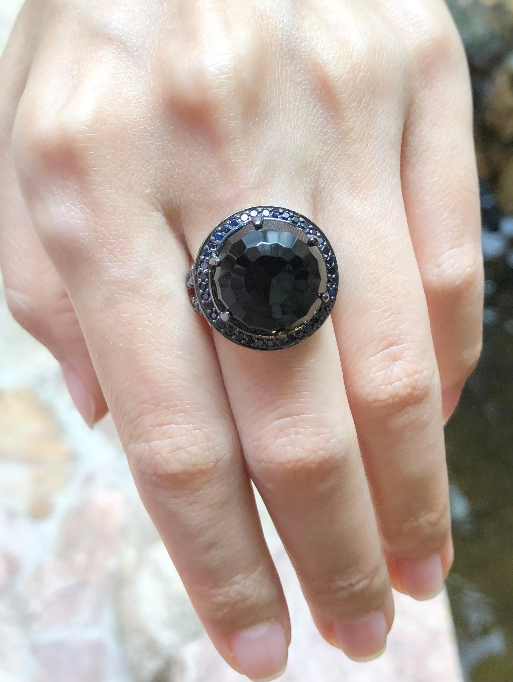 Contemporary Black Agate with Black Sapphire Ring Set in 18 Karat White Gold Settings For Sale