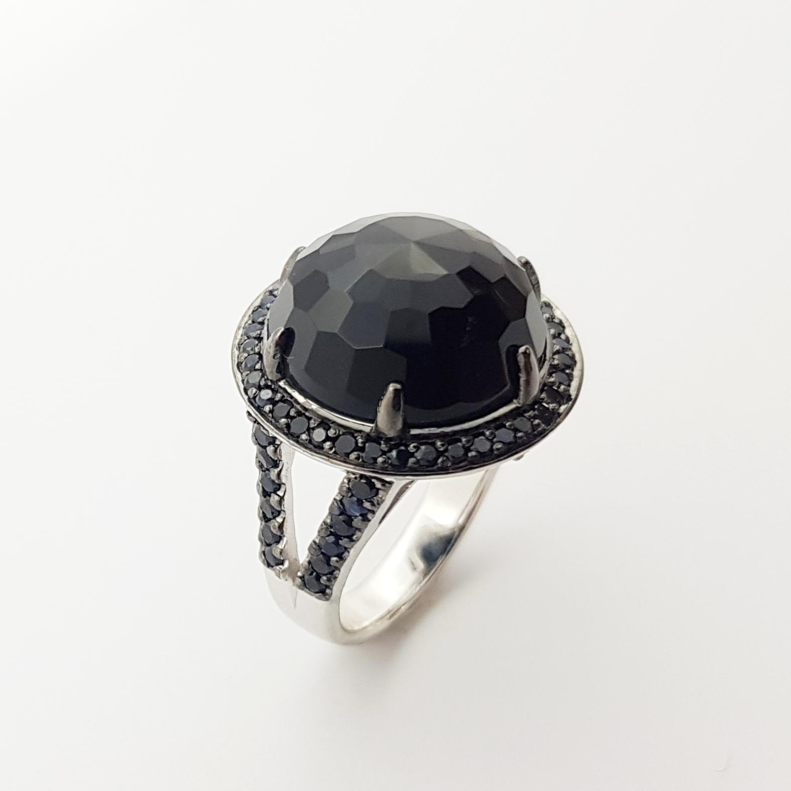 Black Agate with Black Sapphire Ring Set in 18 Karat White Gold Settings For Sale 2