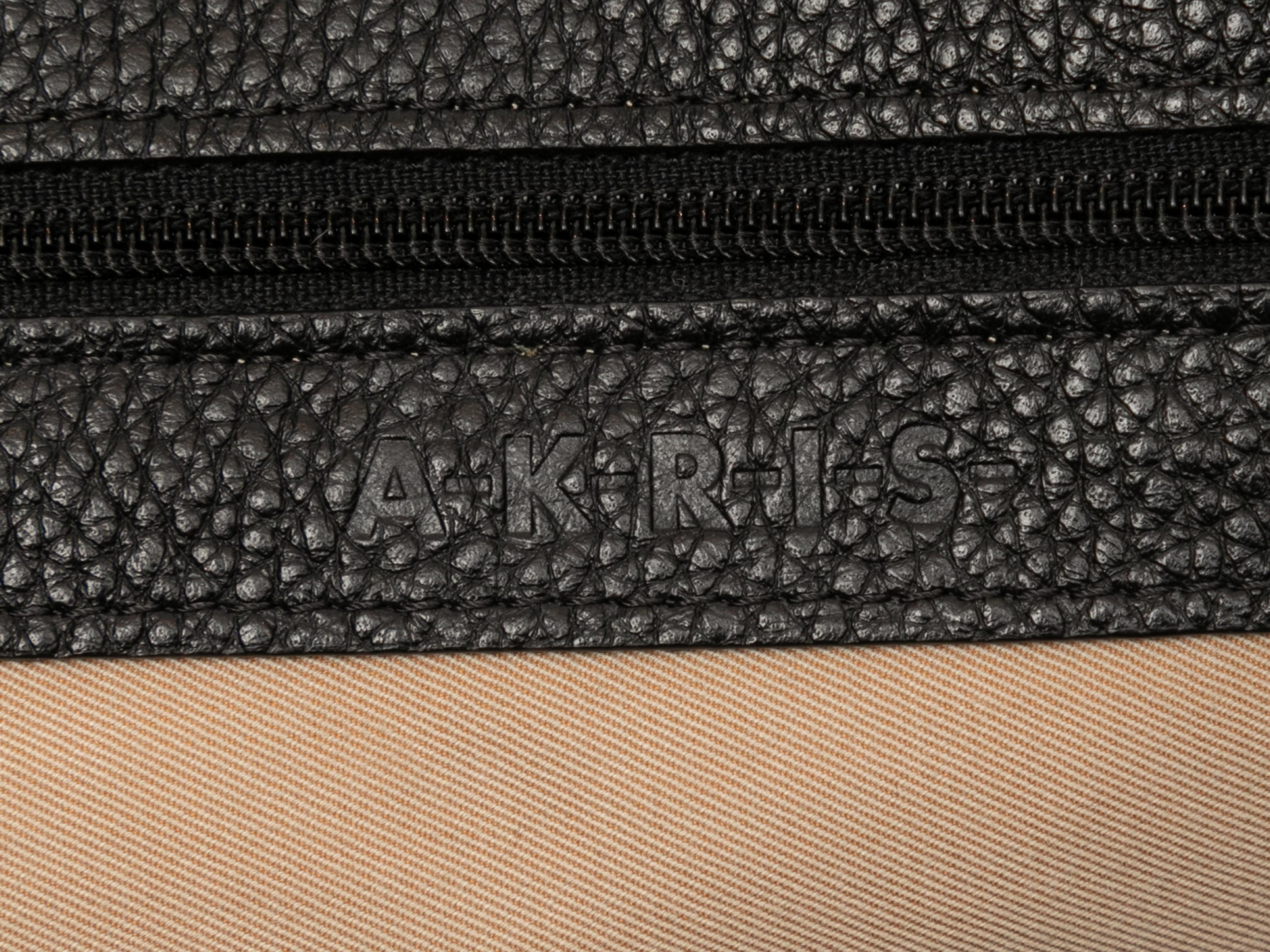 Sac fourre-tout en cuir Akris noir Bon état - En vente à New York, NY