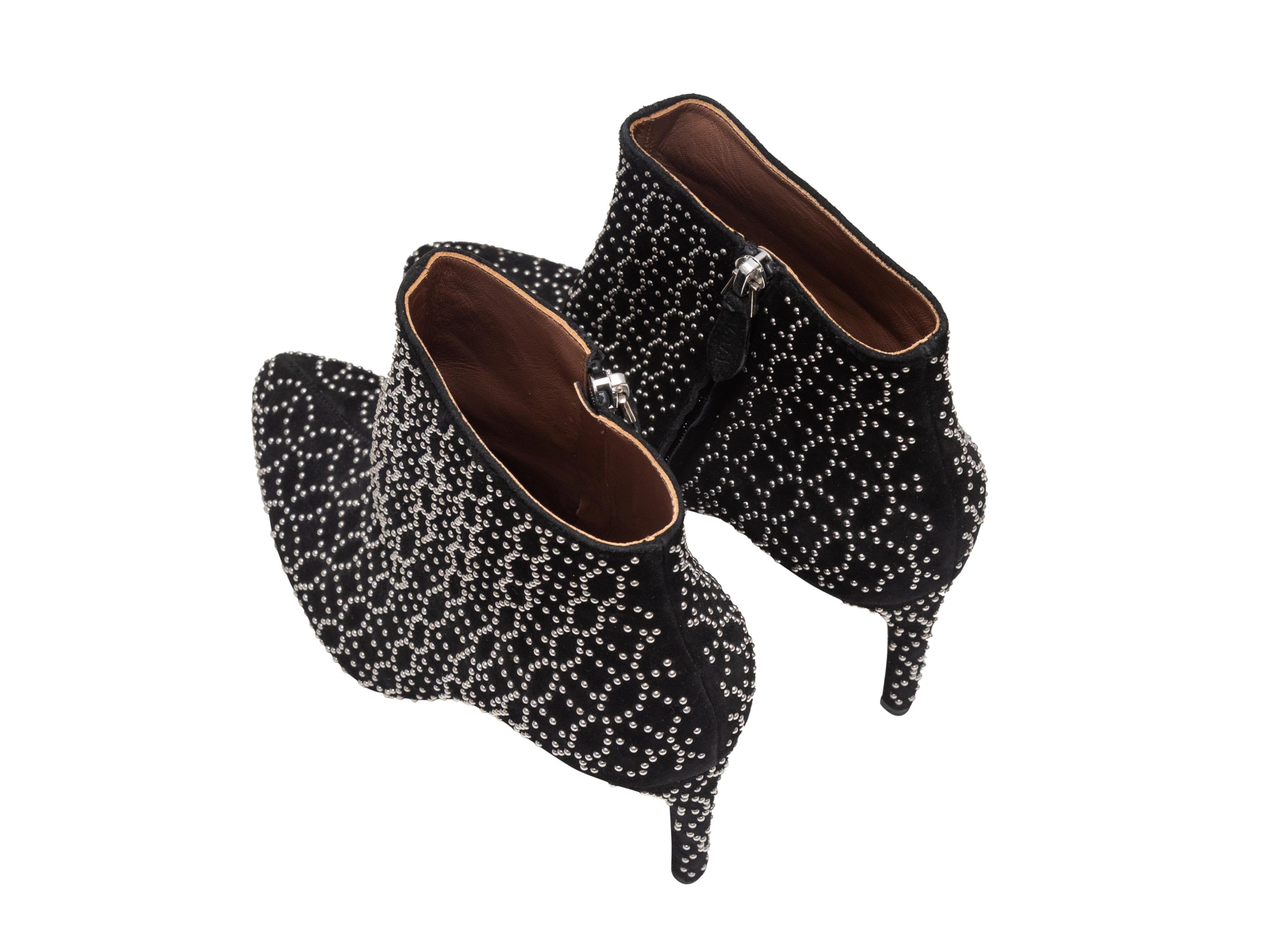 Noir Bottines en daim cloutées Alaia noir Taille 40.5 en vente