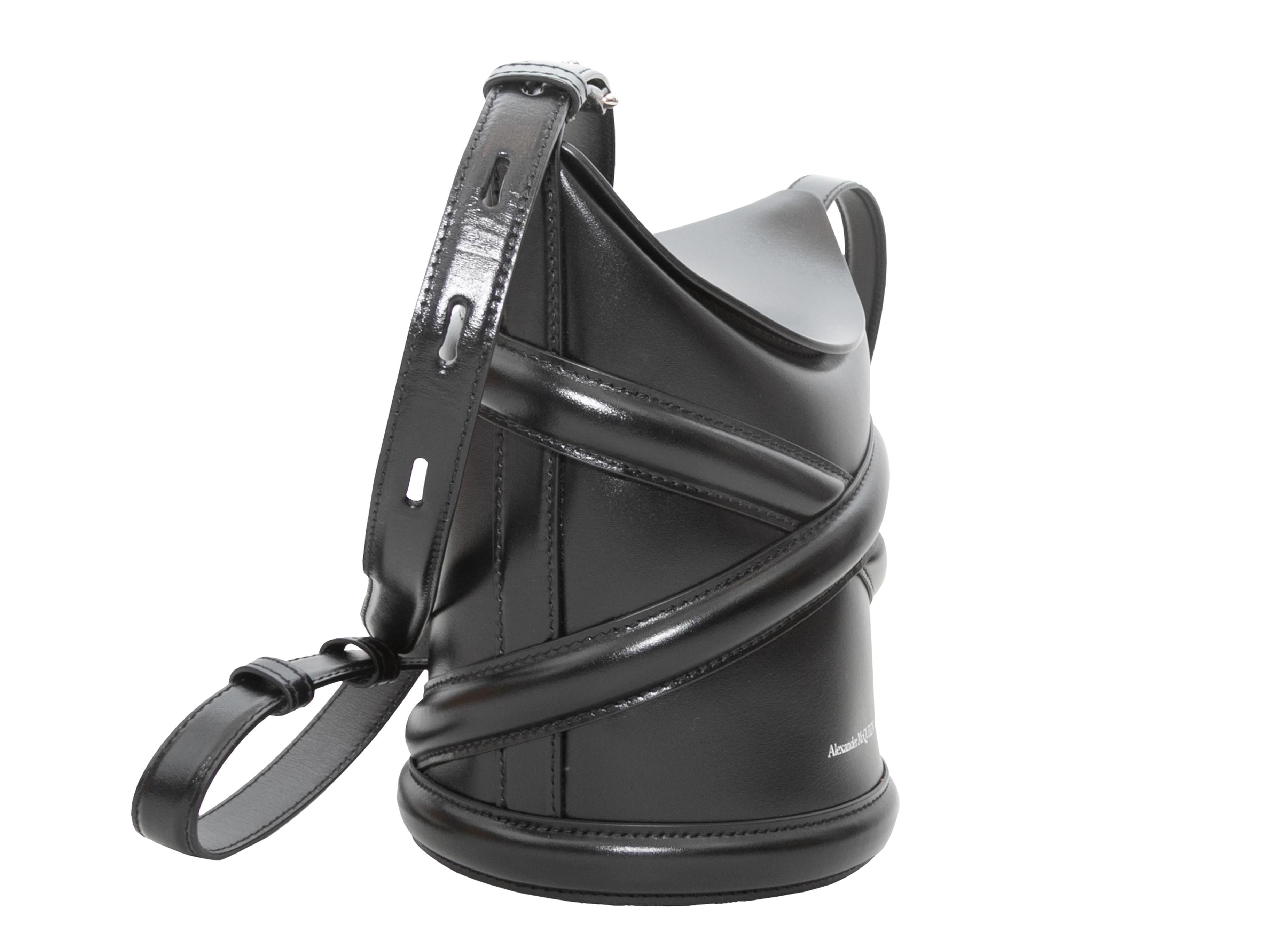 Black Alexander McQueen Leather Bucket Bag In Good Condition In New York, NY