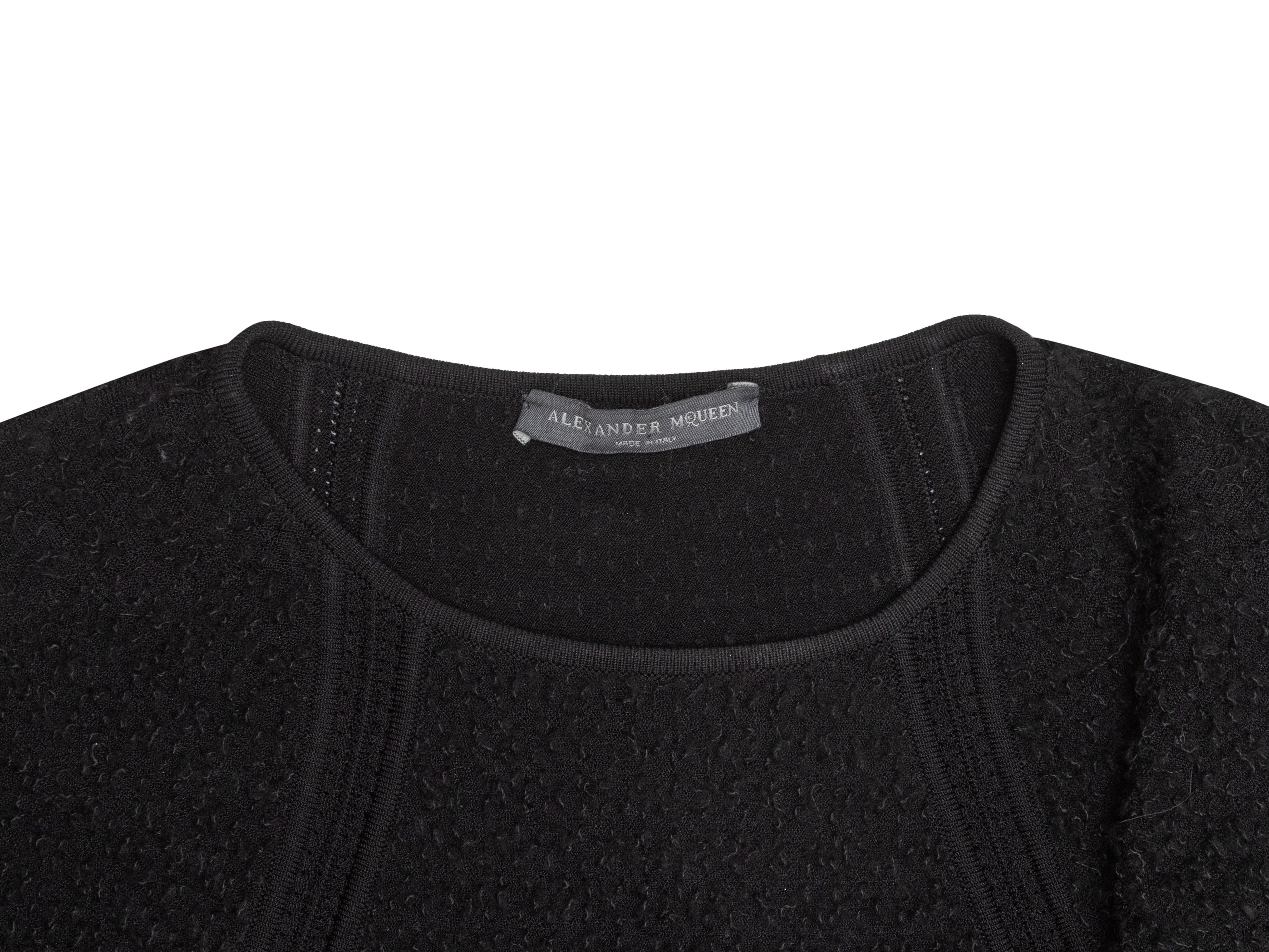 Black Alexander McQueen Textured Knit Dress Size US S im Zustand „Gut“ im Angebot in New York, NY
