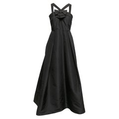 Schwarzes ärmelloses Alexia Maria Seidenkleid mit Schleife in Schwarz Größe US 10